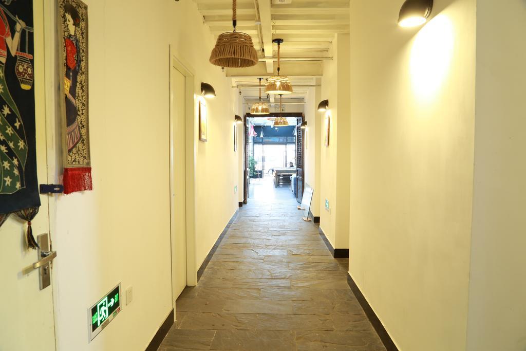 Shanghai Old West Gate Hostel Bilik gambar