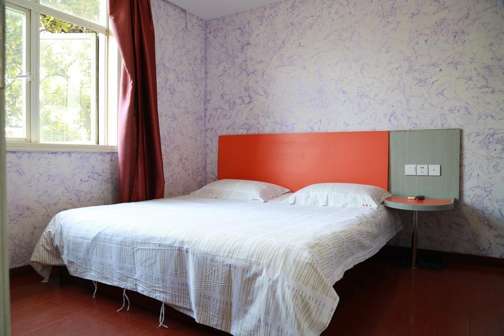 Shanghai Old West Gate Hostel Bilik gambar